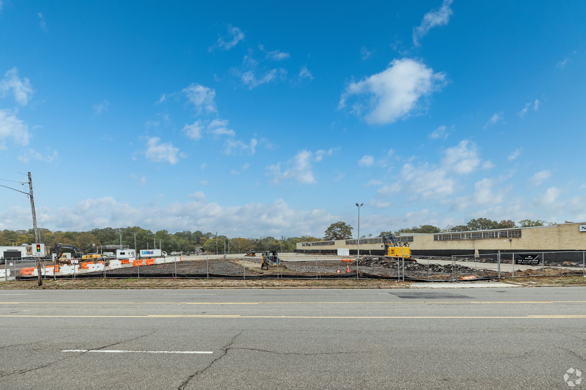 125 Jericho Tpke, Jericho, NY for sale Primary Photo- Image 1 of 1