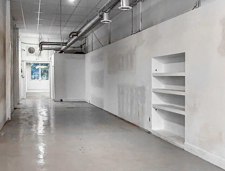 1316 1 St SW, Calgary, AB for lease Interior Photo- Image 1 of 2