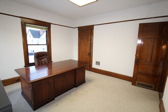 79 St James St, Kingston, NY for lease Interior Photo- Image 1 of 2
