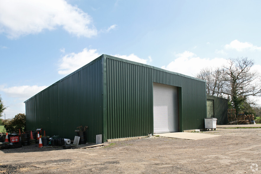 Hollybush Ln, Knebworth for lease - Building Photo - Image 2 of 4