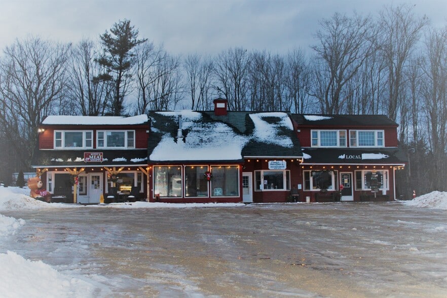 1009 Upper City Rd, Pittsfield, NH for sale - Building Photo - Image 1 of 1