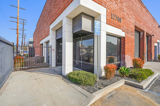 3437-3457 W El Segundo Blvd, Hawthorne, CA for lease Building Photo- Image 2 of 7