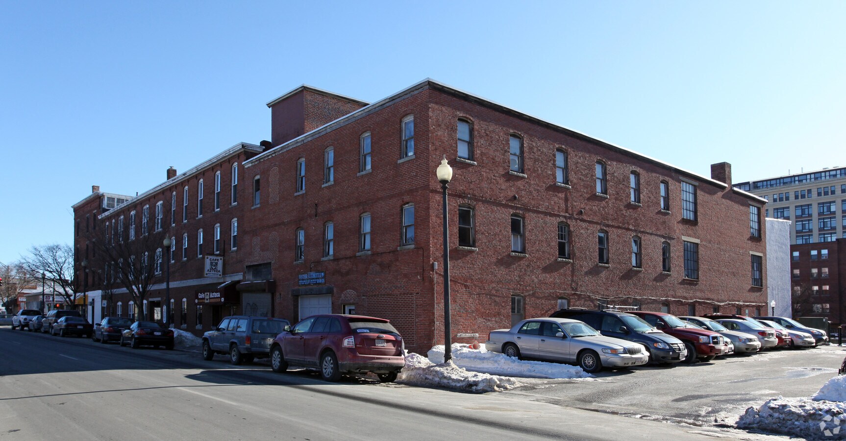 170 Common St, Lawrence, MA 01840