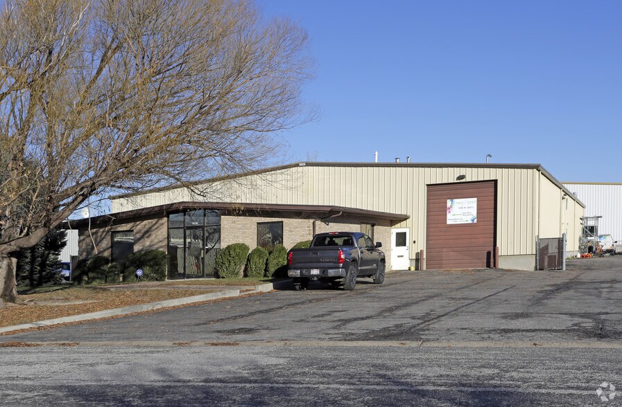 1632 W 2650 S, Ogden, UT for sale - Primary Photo - Image 1 of 1