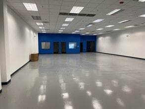 7500 Baker Blvd, Richland Hills, TX for lease Interior Photo- Image 2 of 4