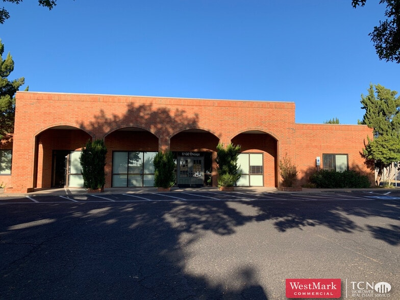 6102 Chicago Ave, Lubbock, TX for lease - Building Photo - Image 1 of 6