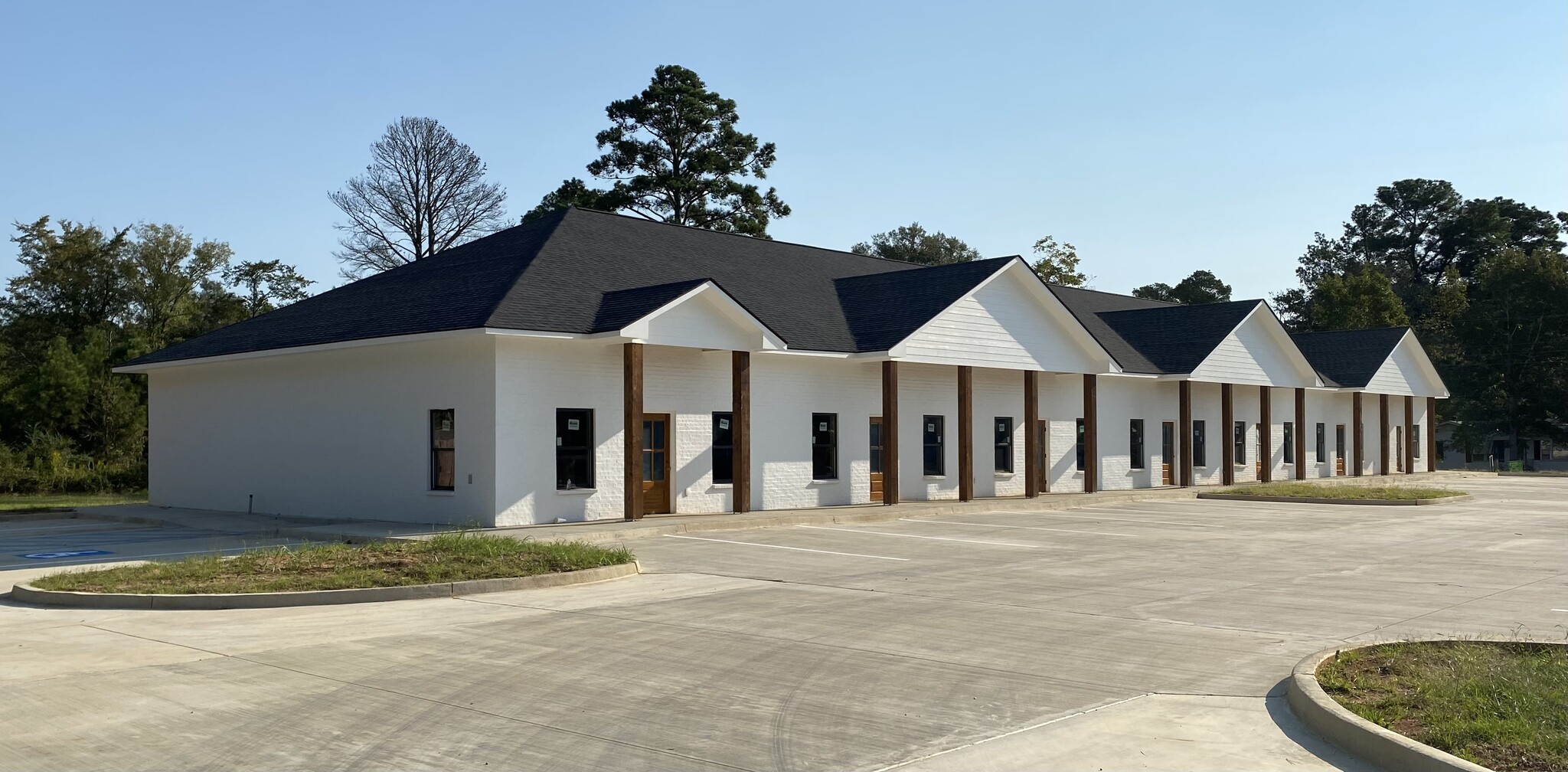 3rd Street, Benton, LA for sale Primary Photo- Image 1 of 5