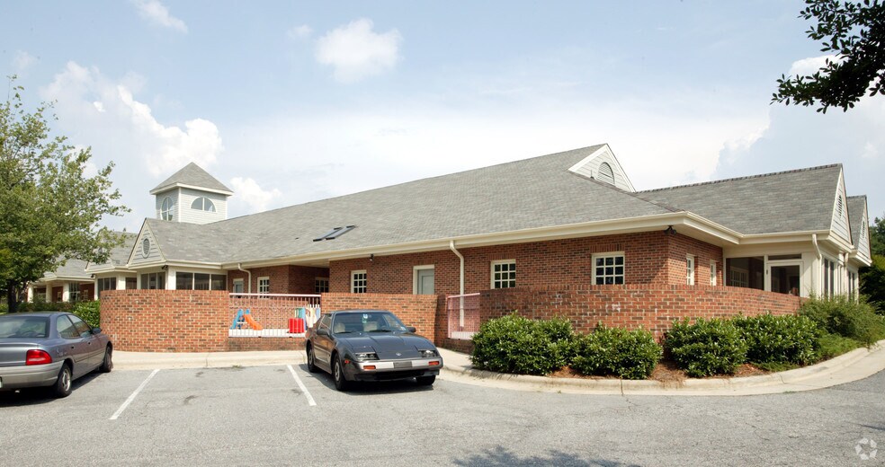 3320 Silas Creek Pkwy Winston Salem Nc 27103