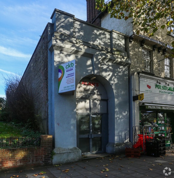 60 Well Hall Rd, London for sale - Primary Photo - Image 1 of 1
