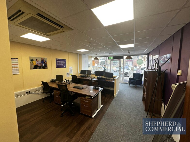 Station Rd, Dorridge for lease - Interior Photo - Image 2 of 2