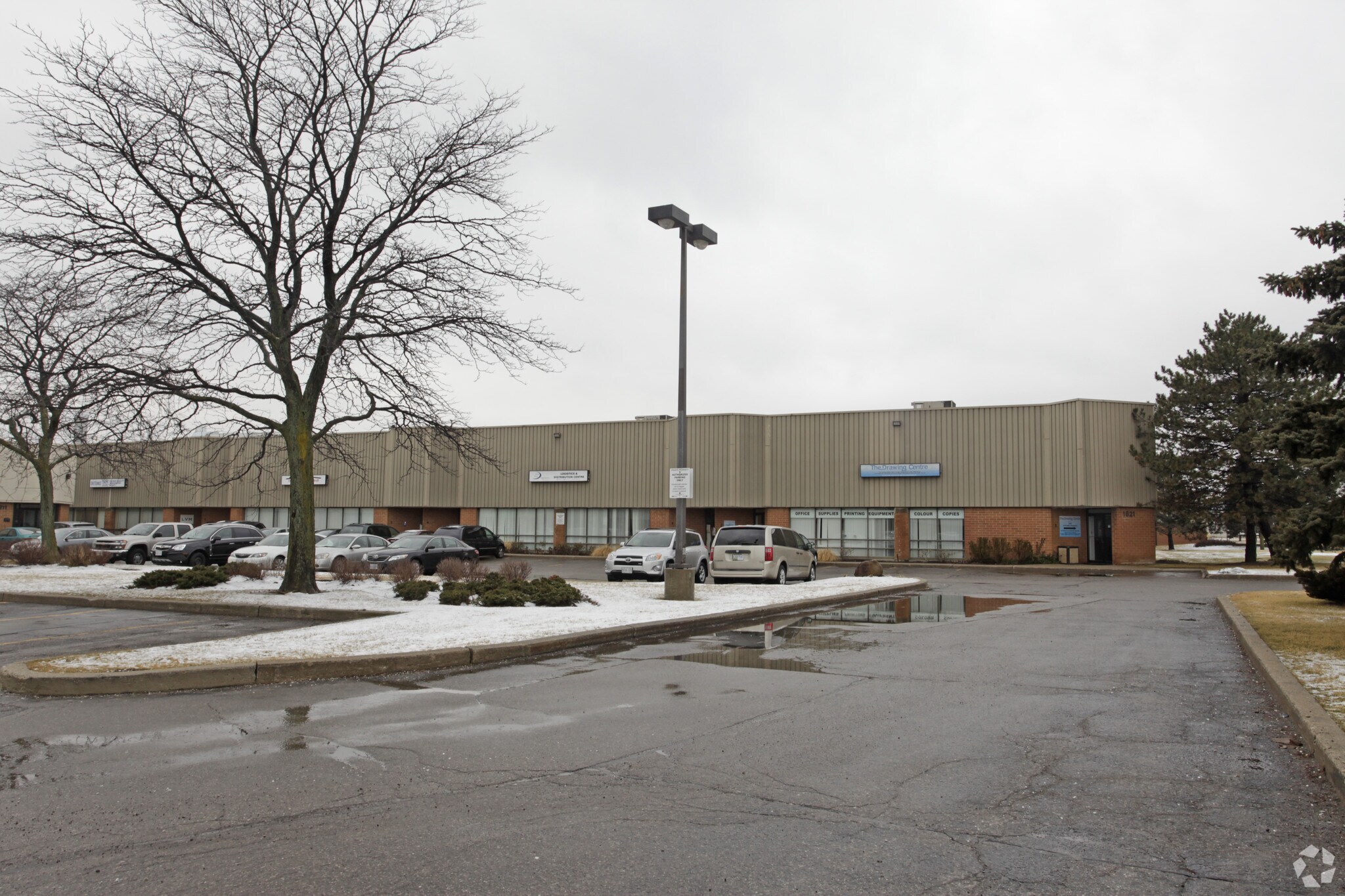 1821 Albion Rd, Toronto, ON for sale Primary Photo- Image 1 of 1