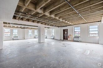 1141 N Robinson Ave, Oklahoma City, OK for lease Interior Photo- Image 1 of 3