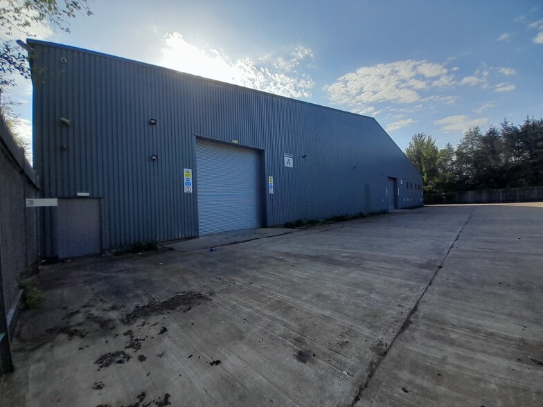 Westlaw Rd, Glenrothes for lease - Primary Photo - Image 1 of 3