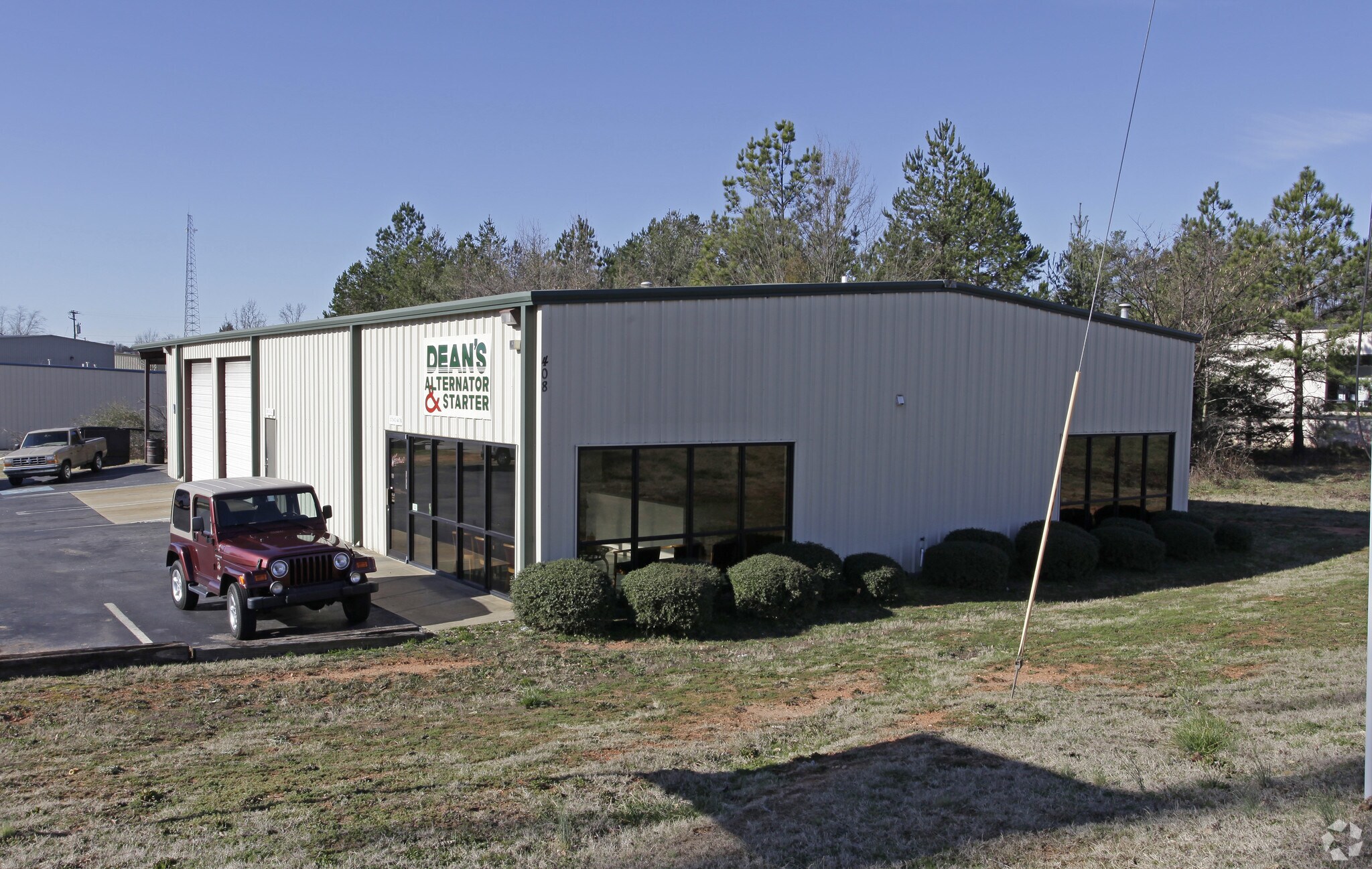 408 S Main St, Simpsonville, SC for sale Primary Photo- Image 1 of 1