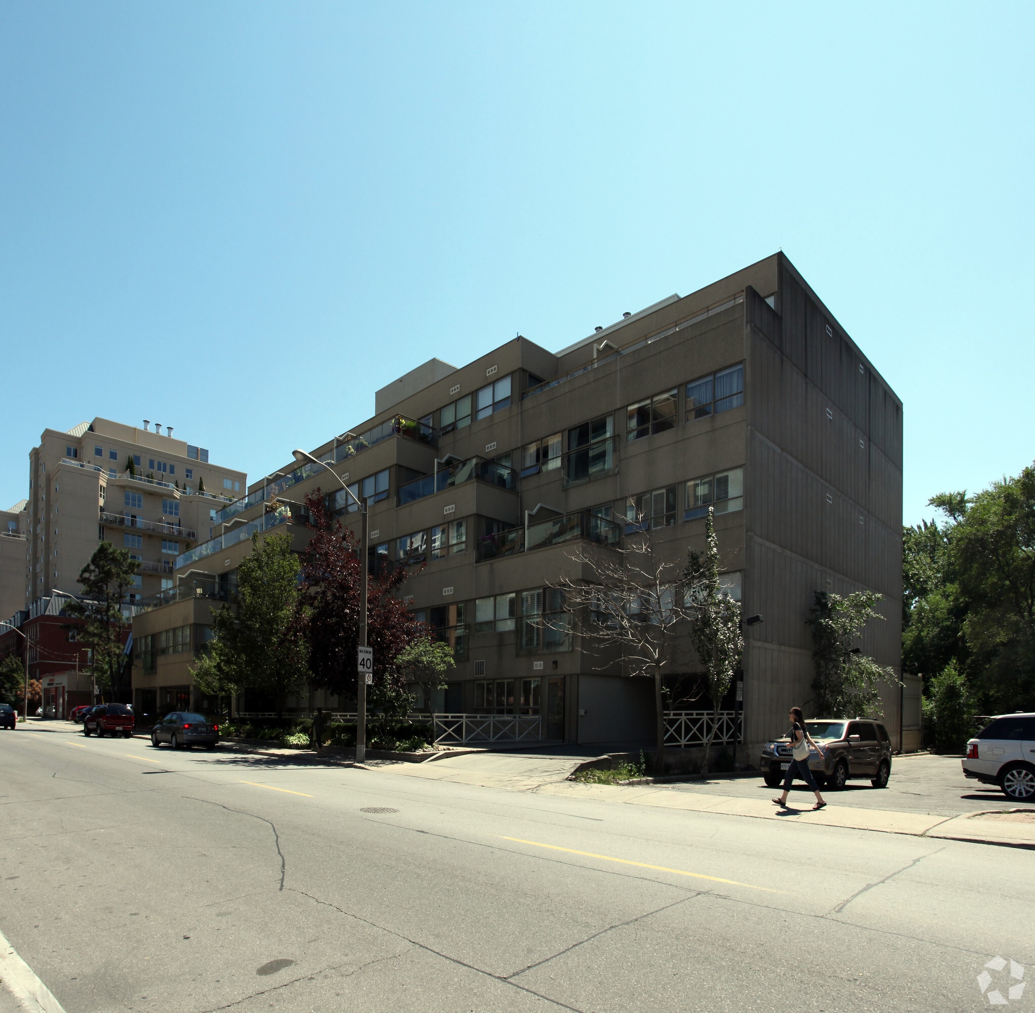 111 Merton St, Toronto, ON for lease Primary Photo- Image 1 of 3