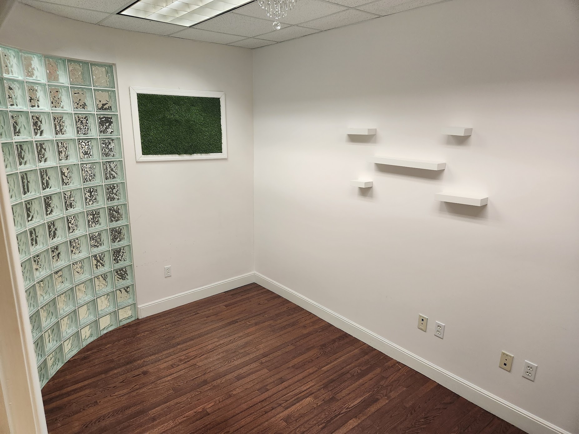 100 S Dixie Hwy, West Palm Beach, FL for lease Building Photo- Image 1 of 1