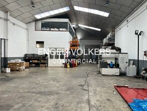 Industrial in Santa Perpètua de Mogoda, Barcelona for lease Interior Photo- Image 1 of 6
