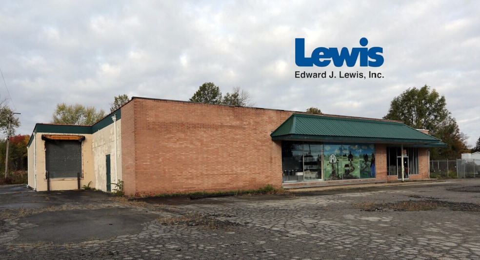 6730 Tod Ave, Warren, OH for sale - Building Photo - Image 1 of 2