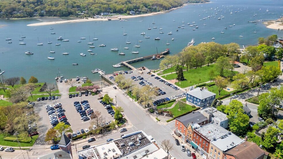 39 Main St, Northport, NY for lease - Aerial - Image 2 of 33