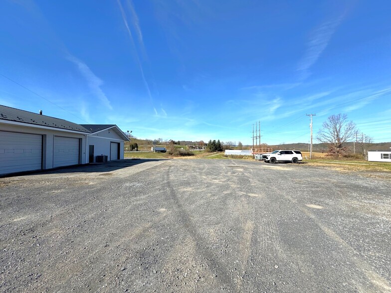 5921 Business 220, Bedford, PA for lease - Building Photo - Image 3 of 23