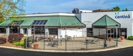 7111 Washington Ave, Racine, WI for lease Building Photo- Image 2 of 3