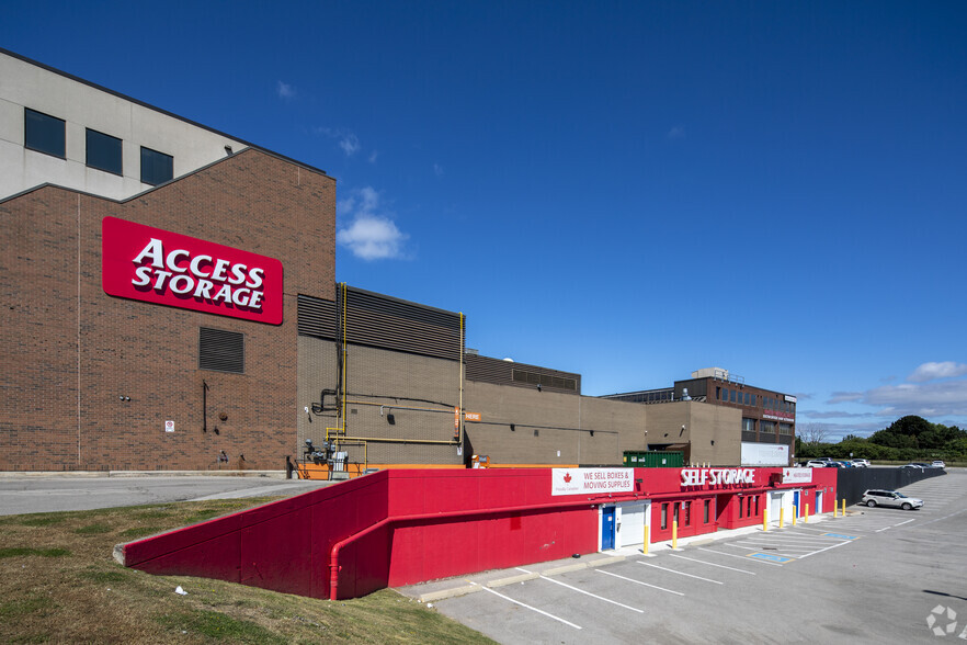 1615 Dundas St E, Whitby, ON for lease - Building Photo - Image 3 of 11