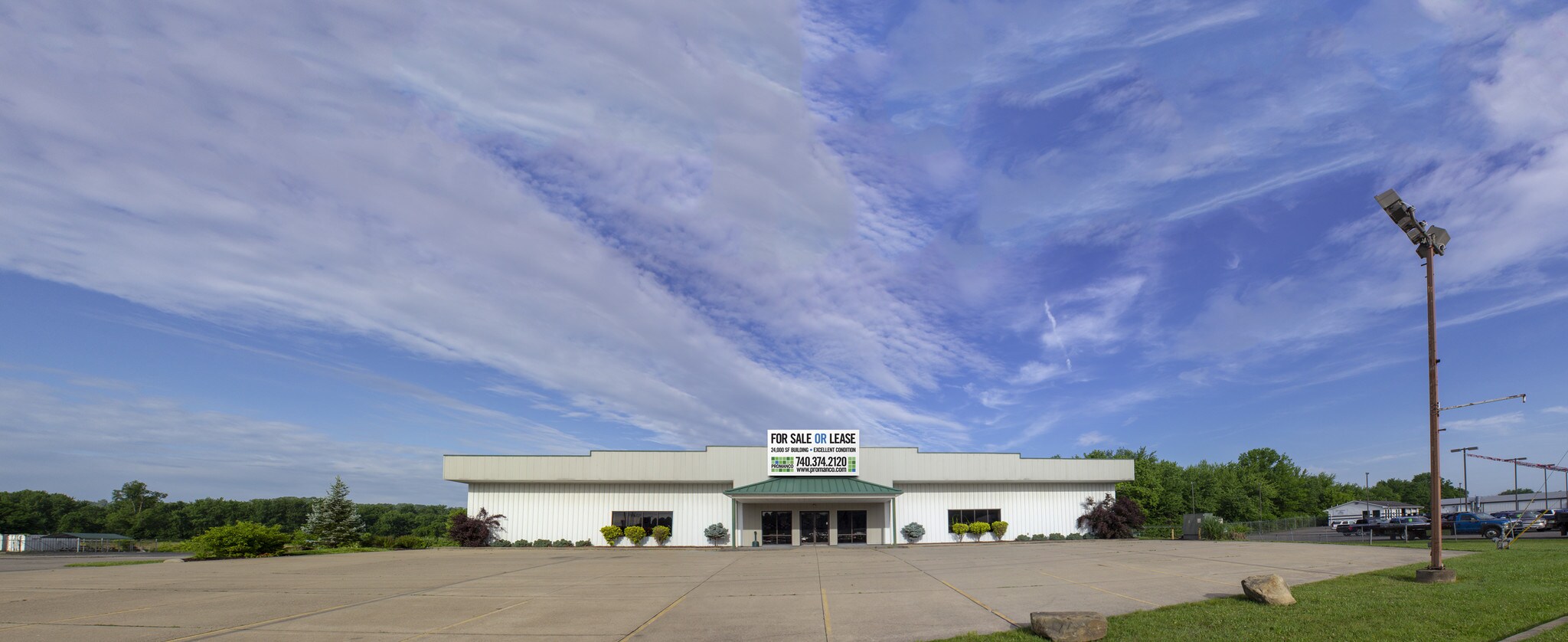 1320 Pike St, Marietta, OH, 45750 Auto Dealership