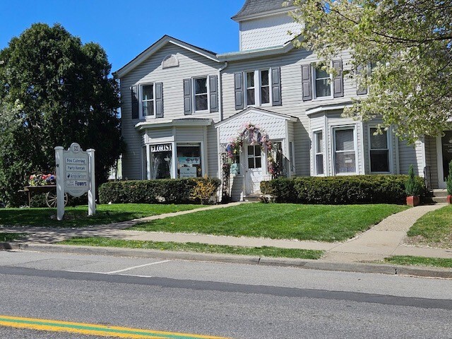 322 E Main St, Mount Kisco, NY for sale - Building Photo - Image 1 of 8