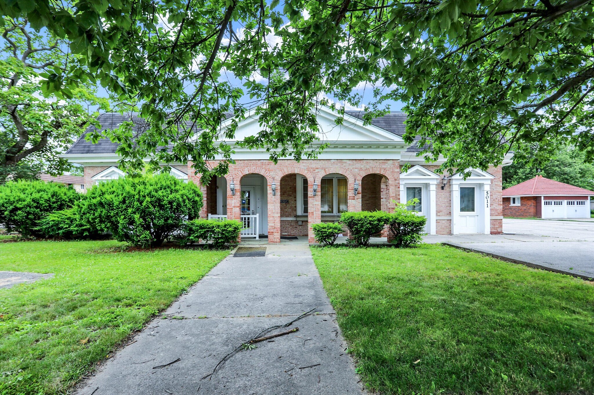 5011 W 16th St, Speedway, IN for sale Building Photo- Image 1 of 1