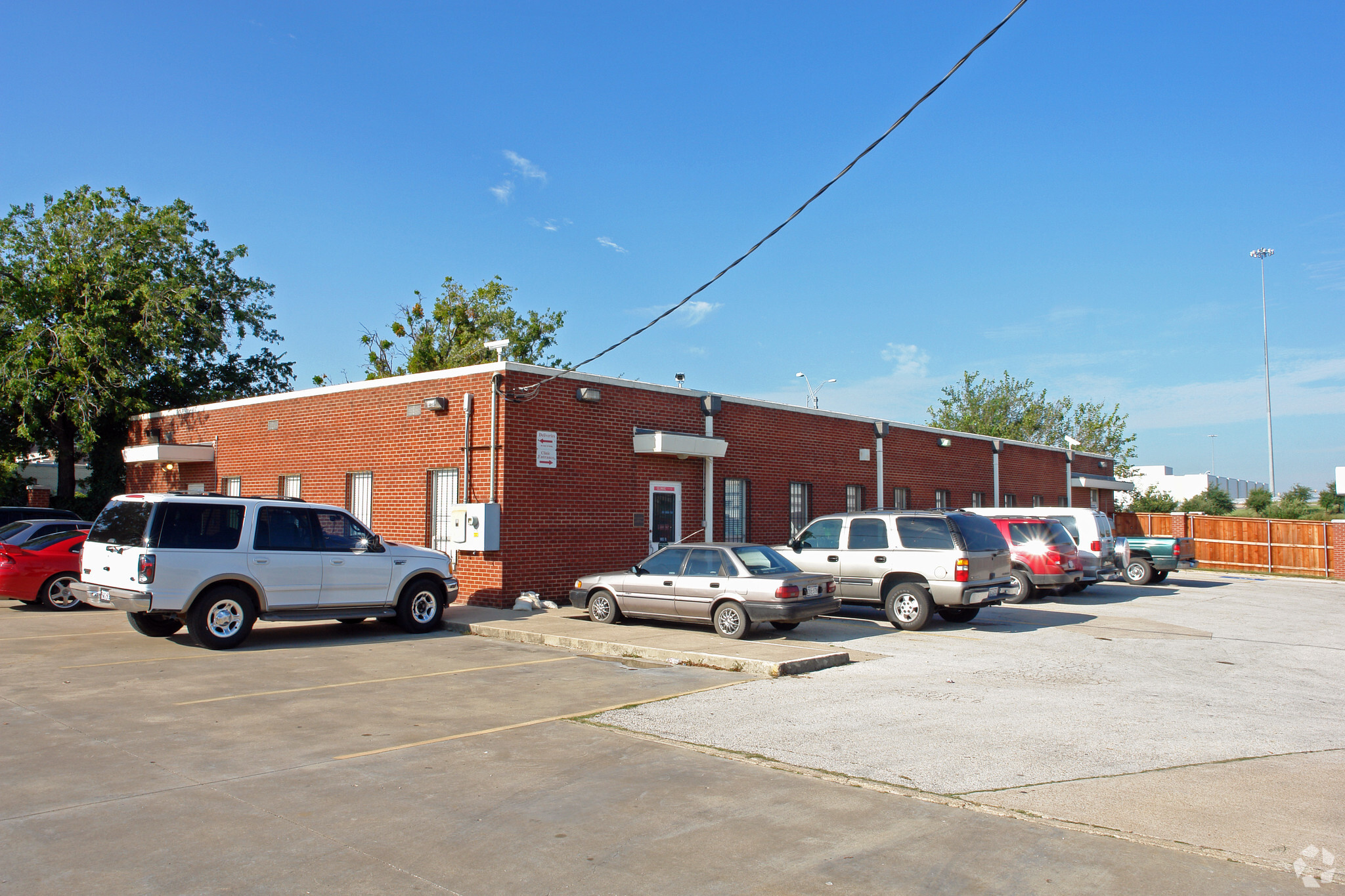 301 W Daggett Ave, Fort Worth, TX for sale Primary Photo- Image 1 of 1