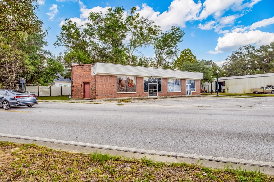 5118 Canal St, Milton, FL for lease - Building Photo - Image 1 of 4