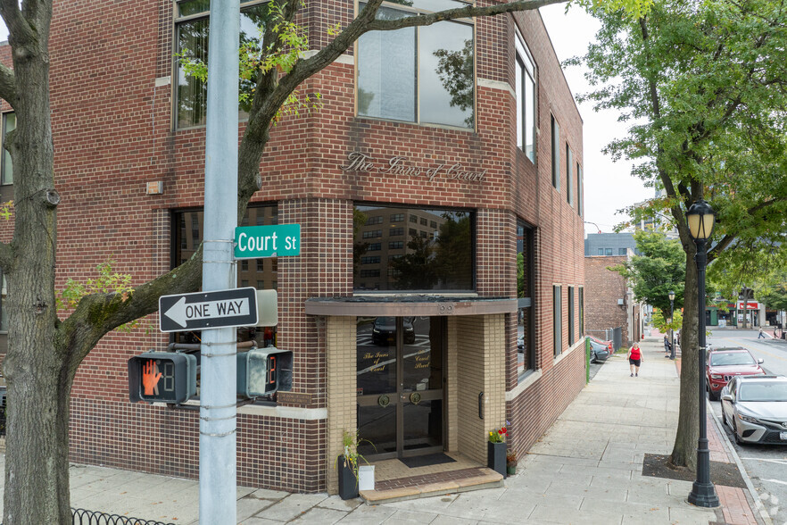 99 Court St, White Plains, NY for lease - Building Photo - Image 2 of 15