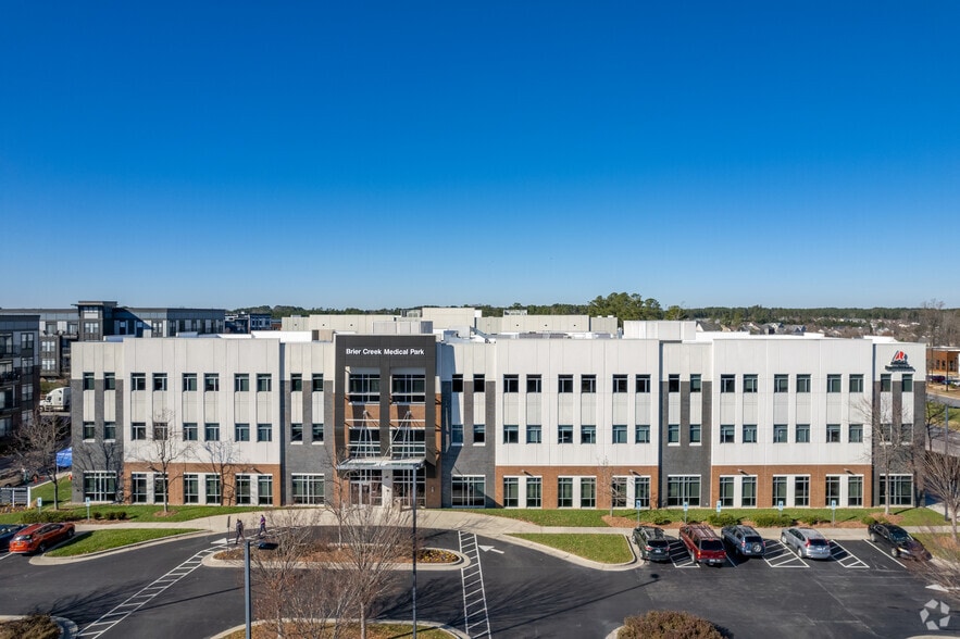 10208 Cerny St, Raleigh, NC for lease - Building Photo - Image 2 of 4