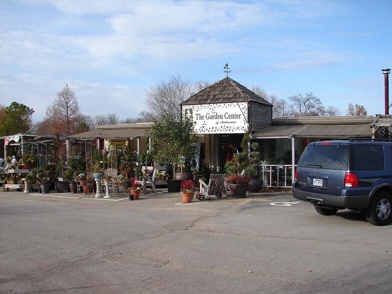 4100 Planters Rd, Fort Smith, AR 72908