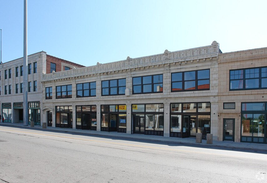 3115 Troost Ave, Kansas City, MO 64109