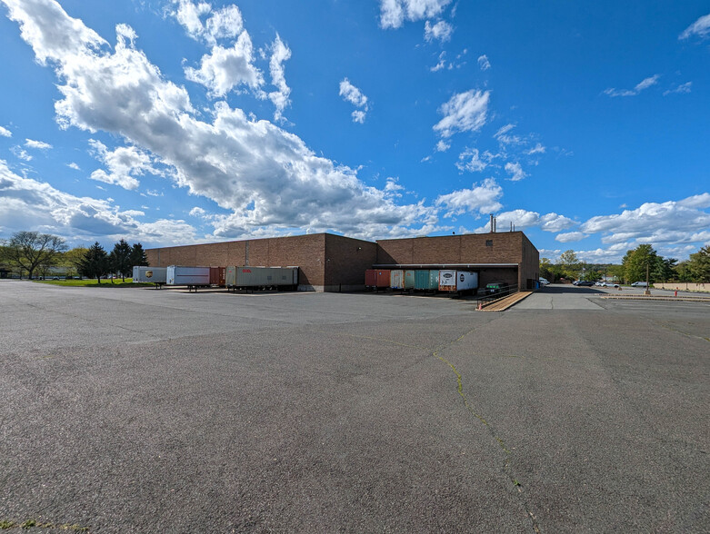 700 Central Ave, New Providence, NJ for lease - Building Photo - Image 2 of 9