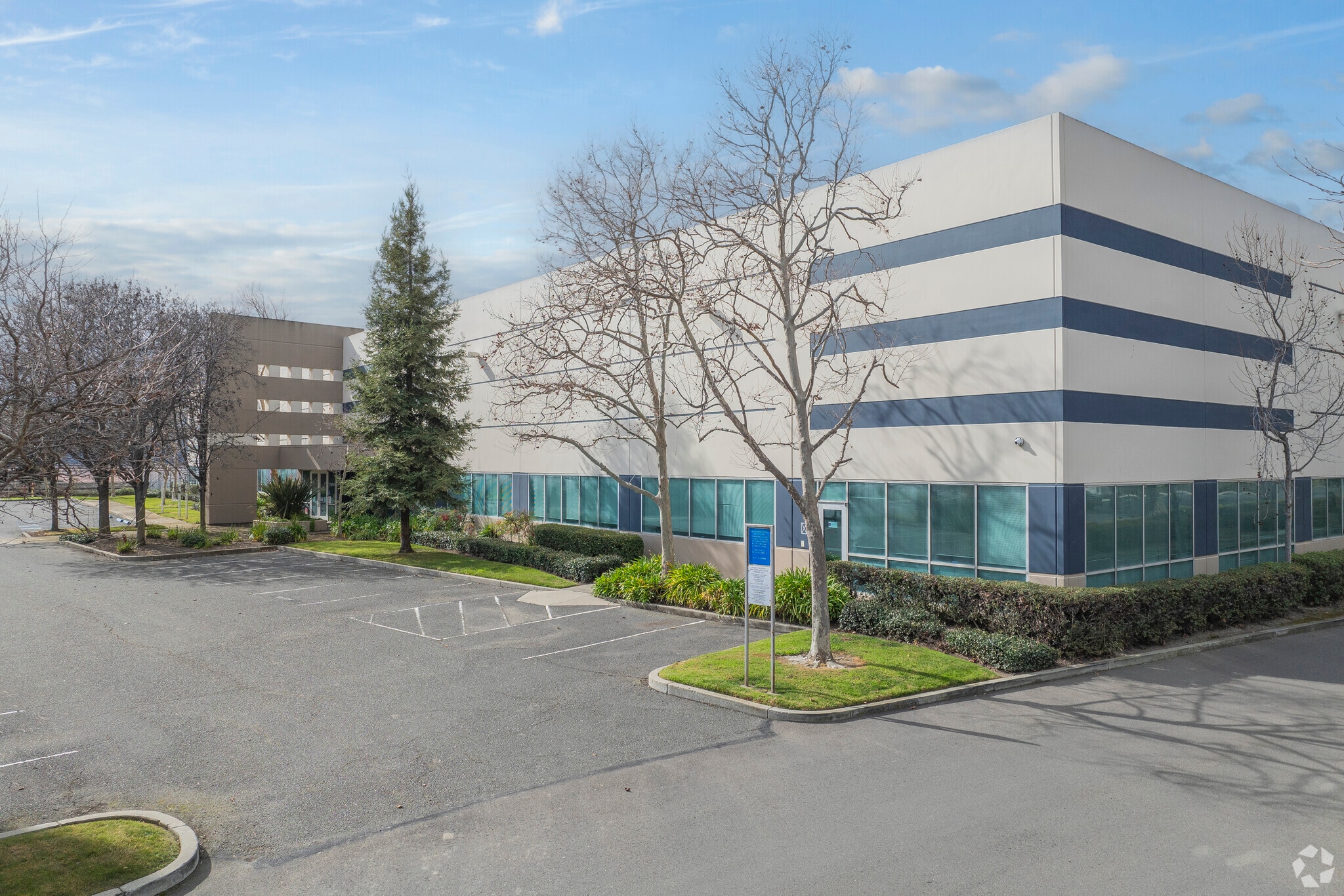 6955 Mowry Ave, Newark, CA for lease Primary Photo- Image 1 of 22