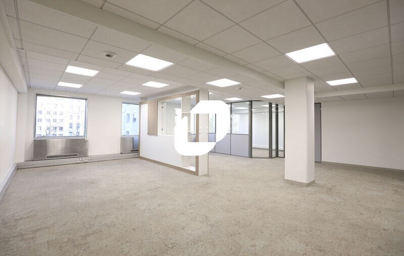 Office in Lyon for sale - Interior Photo - Image 1 of 34
