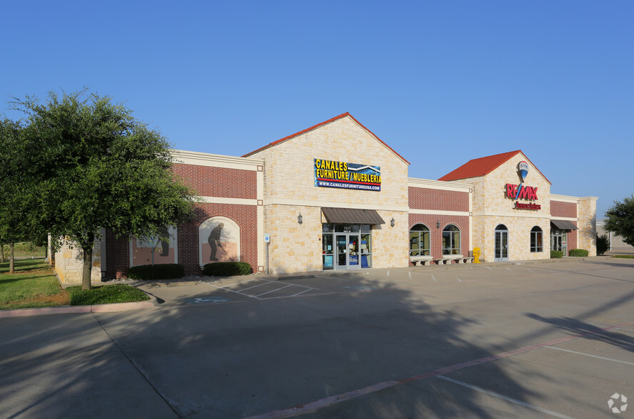 1301 Highway 287 N, Mansfield, TX for lease - Primary Photo - Image 3 of 3