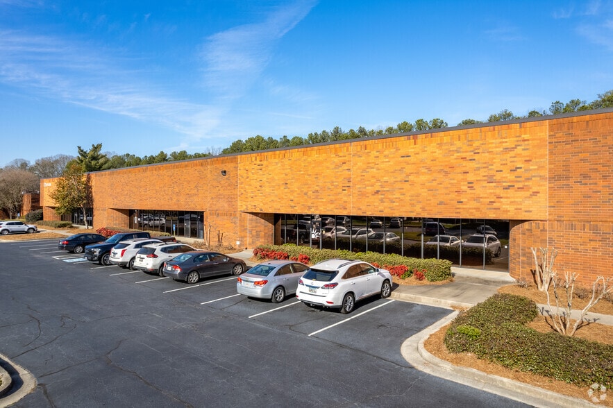2777-2791 Peterson Pl, Norcross, GA for lease - Building Photo - Image 2 of 5