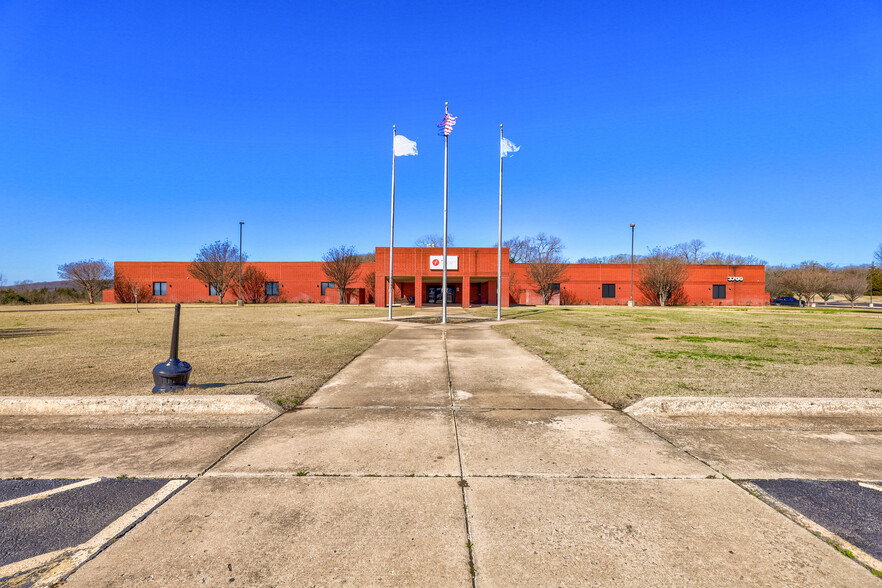 3700 Irt Dr, Ada, OK for sale - Primary Photo - Image 1 of 1