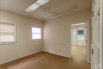 320 S 3rd St, San Jose, CA for sale Interior Photo- Image 1 of 8