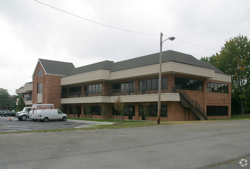 7001 Johnnycake Rd, Catonsville, MD for lease - Building Photo - Image 3 of 16