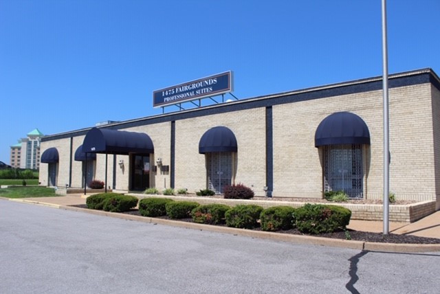 1475 Fairgrounds Rd, Saint Charles, MO for lease - Building Photo - Image 1 of 2