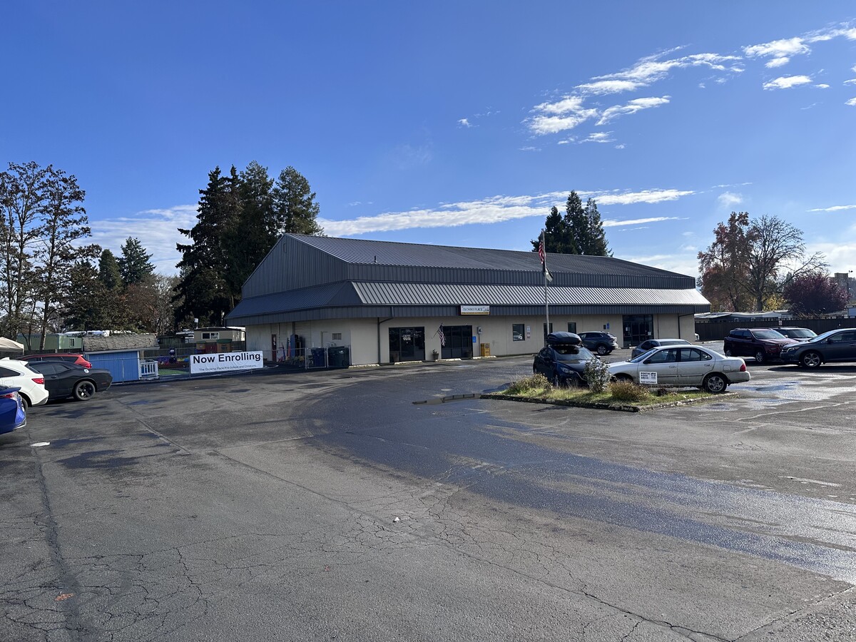 160 N Mill St, Creswell, OR 97426 - Commercial/Retail Building | LoopNet