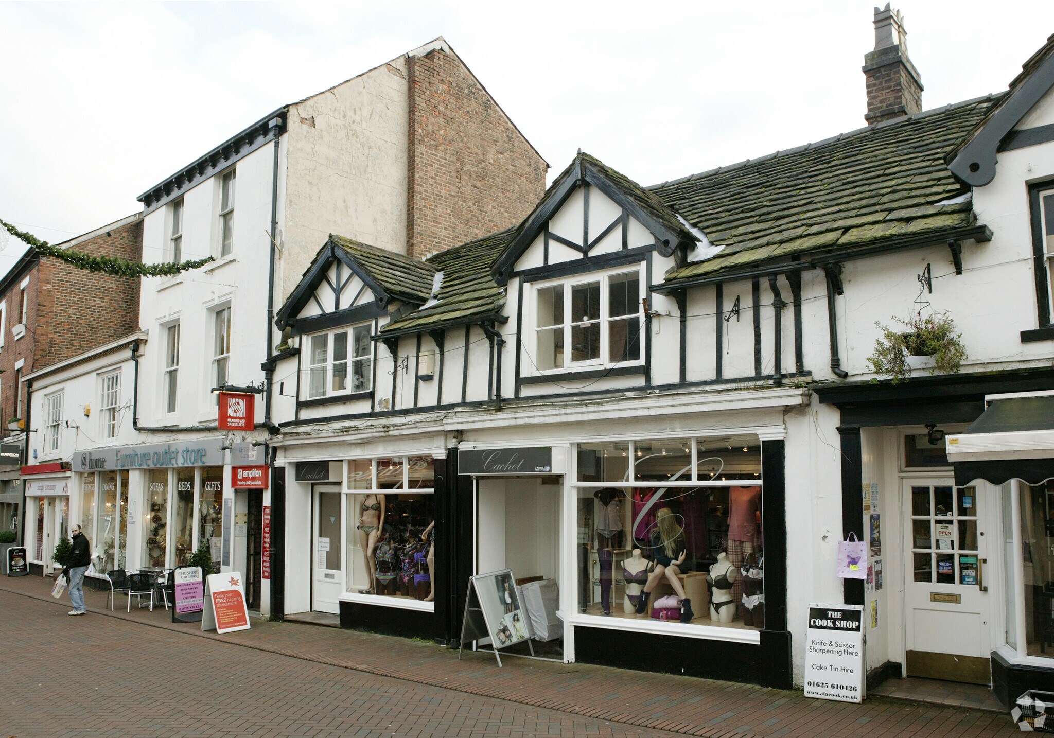 50-52 Chestergate, Macclesfield for sale Primary Photo- Image 1 of 15