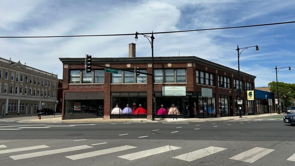 3300-3314 N Milwaukee Ave, Chicago, IL for lease - Building Photo - Image 1 of 6