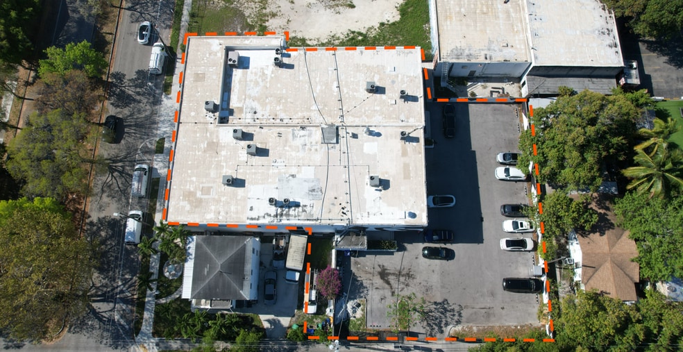 2920 NW 5th Ave, Miami, FL for sale - Building Photo - Image 2 of 26