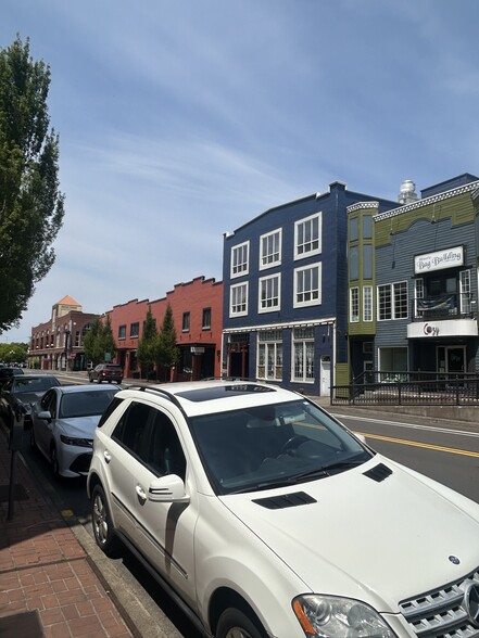 259 E 5th Ave, Eugene, OR for lease - Building Photo - Image 3 of 10