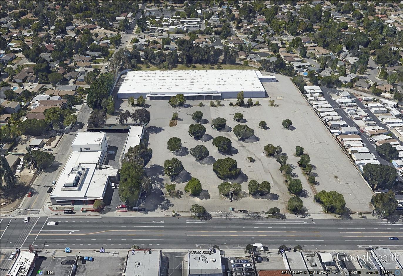 8040 Foothill Blvd, Sunland, CA for lease Building Photo- Image 1 of 8